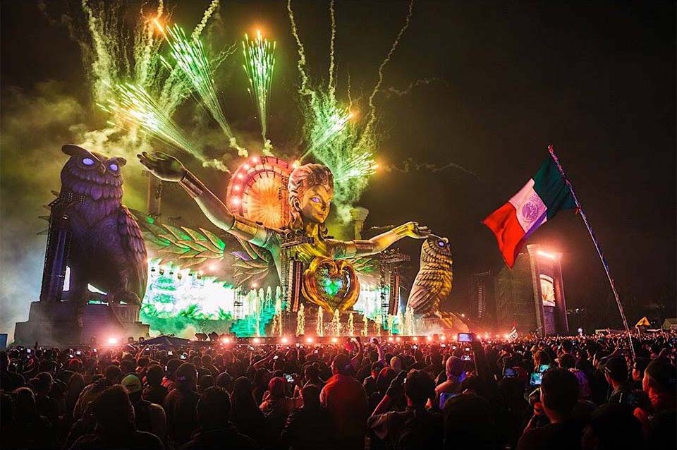 PK Trinity for 110,000 People at EDC Mexico 2018